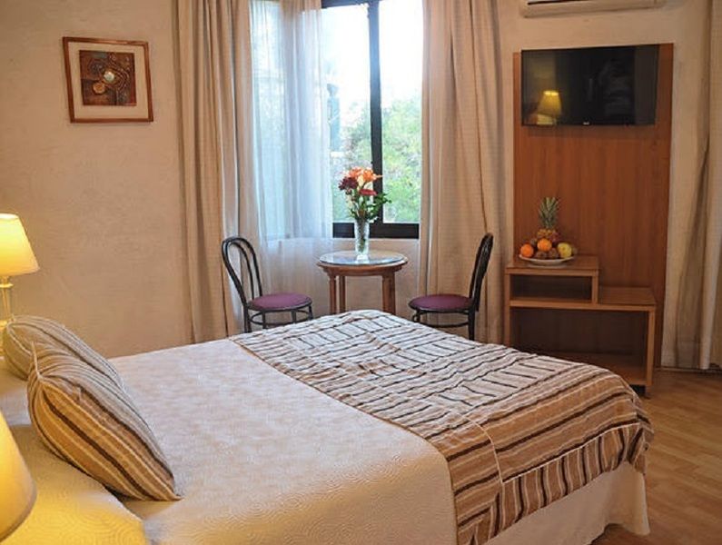 Hotel Montecarlo Сантьяго Экстерьер фото